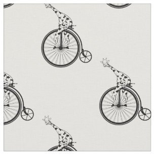 Giraffe rijden op een penny farthing bike stof