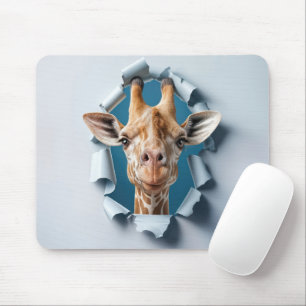 Giraffe uit een papiergat muismat