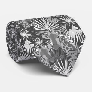 Giraffes dans la forêt de nuit. cravate