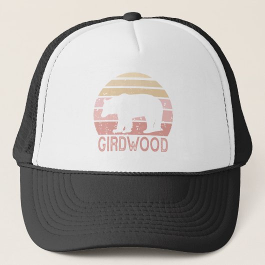 Girdwood Alaska Retro Beer Trucker Pet (Voorkant)
