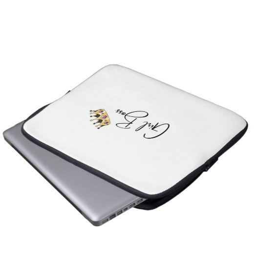 Girl Boss Laptop Case (Voorkant onderkant)