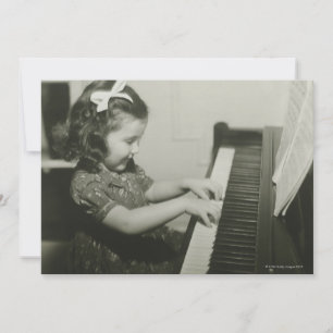 Girl Pplay Piano