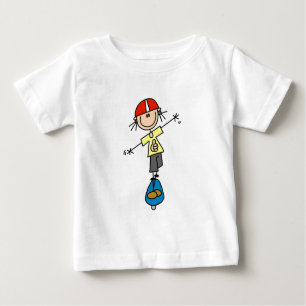 Girl Skateboarder Tshirts et cadeaux