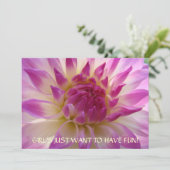 GIRL WILT GEWOON VUN HEBBEN! Uitnodigingen Dahlias (Staand voorkant)