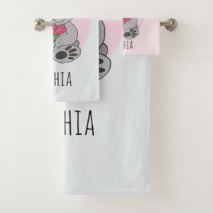 Girls Cute Koala Beer and Flowers and Name Kinder Bad Handdoek