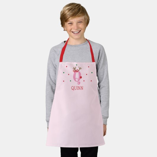Girls Personalized Reindeer Initial Q Schort (Gedragen)