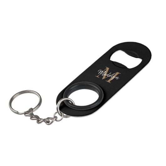 Girly Black Gold Monogram Elegant Chic Script Name Mini Flessenopener (Voorkant Gekanteld)