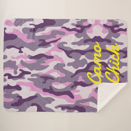 Girly Camouflage Pinks Monogram in Geel | Sherpa Deken (Voorkant (horizontaal))