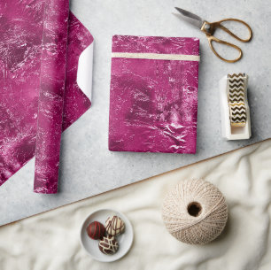 Girly Chic Pink Crinkle Verjaardag Cadeaupapier