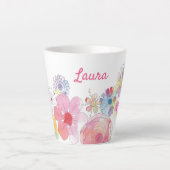 Girly Cute Personalized Floral Waterverf Latte Mok (Voorkant)