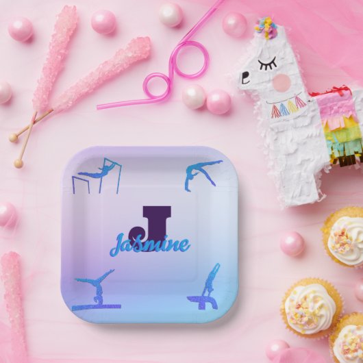 Girly Gymnastiek Blauw Paarse Monogram Gepersonali Papieren Bordje (Feest)