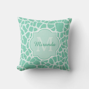 Girly Mint Green Giraffe Print Monogram en naam Kussen
