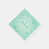 Girly Mint Green Giraffe Print Monogram en naam Servetten (Hoek)