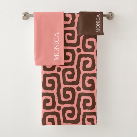 girly Pink  and brown Abstract Script Name Towel (En situation)