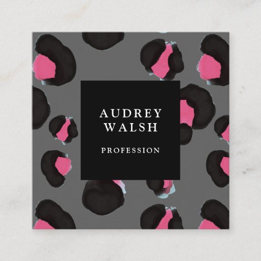 Girly Pink Back Dark Grey Leopard print Vierkante Visitekaartje (Voorkant)