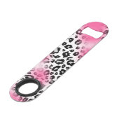Girly Pink en Snow Leopard Mesh Monogram Speed Flessenopener (Achterkant Gekanteld)