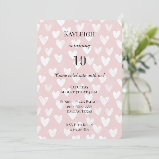 Girly Pink White Hearts Verjaardag Kaart (Staand voorkant)