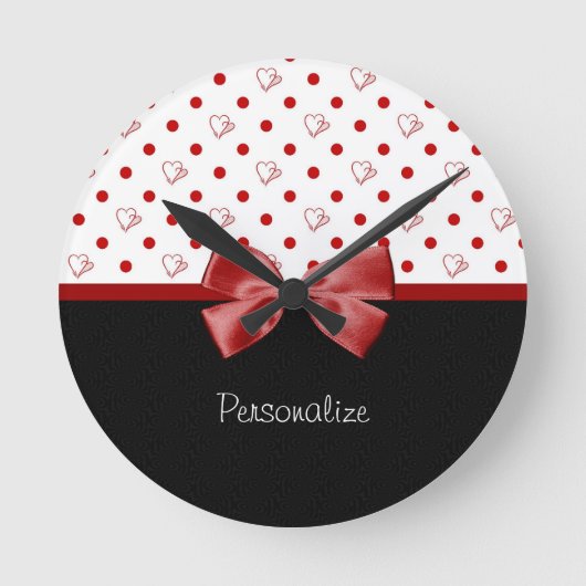Girly Red en Black Polka Dot hoort kraai met naam Ronde Klok (Voorkant)