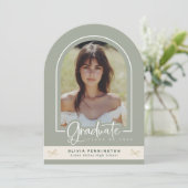 Girly Sage Gold Photo Faire-part de graduation (Debout devant)