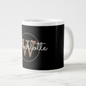 Girly Script Goud Monogram Modern Zwart Extra Grote Beker (Voorkant rechts)