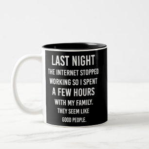 Gisteravond stopte het internet met werken... tweekleurige koffiemok