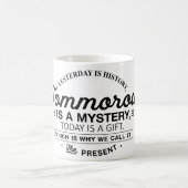 Gisteren is de Mok geschiedenis (Center)