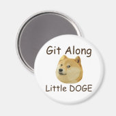 Git Along Little DOGE Magneet (Voorkant / Achterkant)