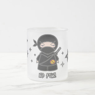 Givré Aucun amusement ! Ninja avec la tasse de Shurikens