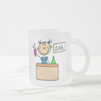 Givré Fille avec la tasse de sac à dos