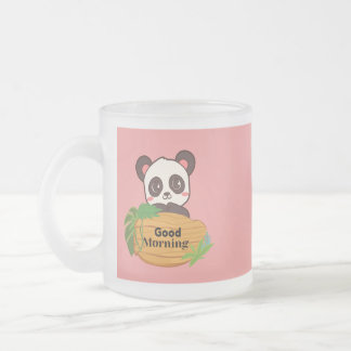 Givré Panda avec la tasse du bon matin