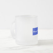 Givré St Urho avec la tasse de bière finlandaise de (Devant gauche)