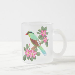 Givré Tasse givrée par pie verte coupée la queue par