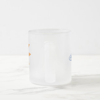Givré Tasse heureuse avec le nom