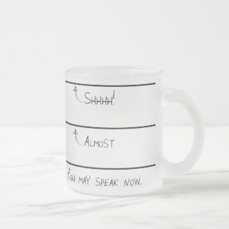 Givré Vous pouvez parler la tasse de café maintenant