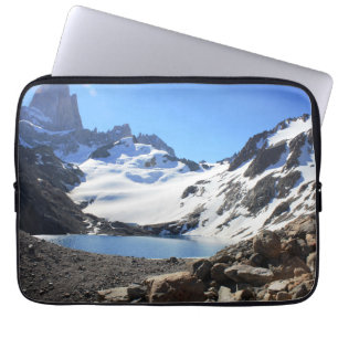 Glacier Lake nabar Mount Fitz Roy Laptop Sleeve