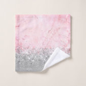 Glam argenté en marbre rose (Gant de toilette)
