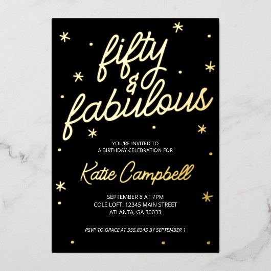 Glam Fifty and Fabulous Script 50th Birthday Foil Folie Uitnodiging (Voorkant)