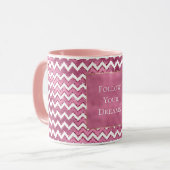 Glam Roze Witte Zigzag Stripes Mok (Voorkant links)