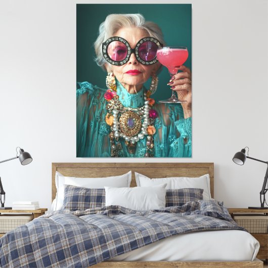 Glamoureuze oudere vrouw moedige luxe Mode Canvas Afdruk (Insitu (Slaapkamer))