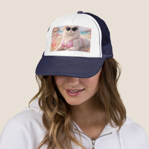 Glamoureuze strandkat met zonnebril trucker pet
