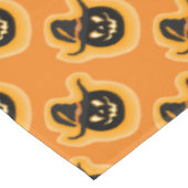 Glanzende pompoen heks op Sinaasappel Tafelkleed (Gekanteld)