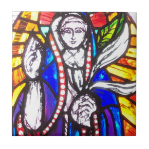 Glas-in-loodontwerp met religieuze figuur. tegeltje