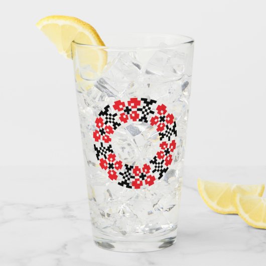 Glas met Oekraïens ontwerp (Voorkant ijs)