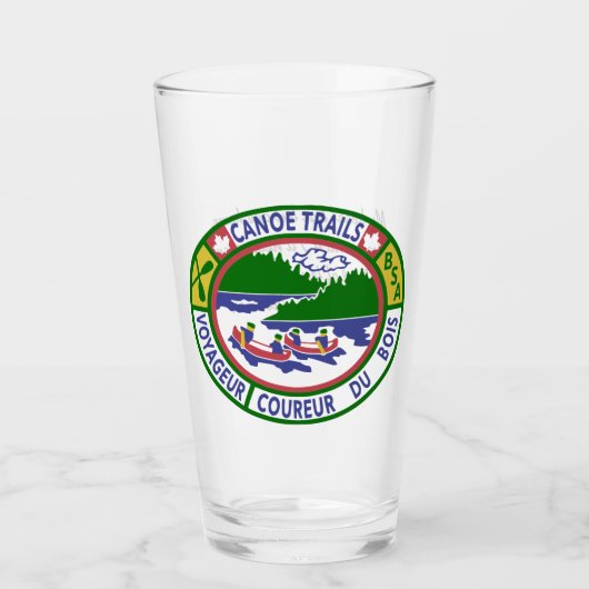 Glas Pint Glas met Kano Trails Coed Patch (Voorkant)