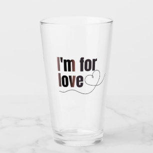 Glazen beker in voor de liefde. Mooie inscriptie