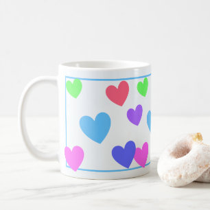 Gliding Hearts - Diverse pastelkleuren op blauw Koffiemok