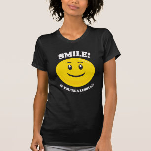 GLIMLACH ALS JE LESBIENCHT BIN T-SHIRT