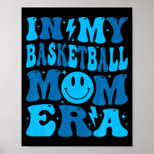 Glimlach gezicht in basketbal mama tijdperk groovy poster