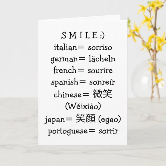 GLIMLACH IN VEEL TALEN - WEES BLIJ OP JE VERJAARDA KAART (Gele Bloem)