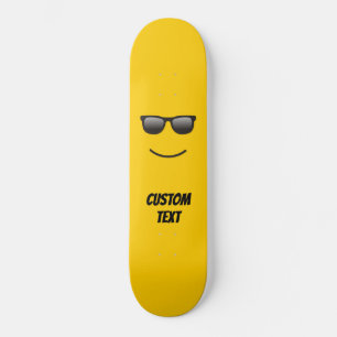 Glimlachend Gezicht met Zonnebril Skateboard